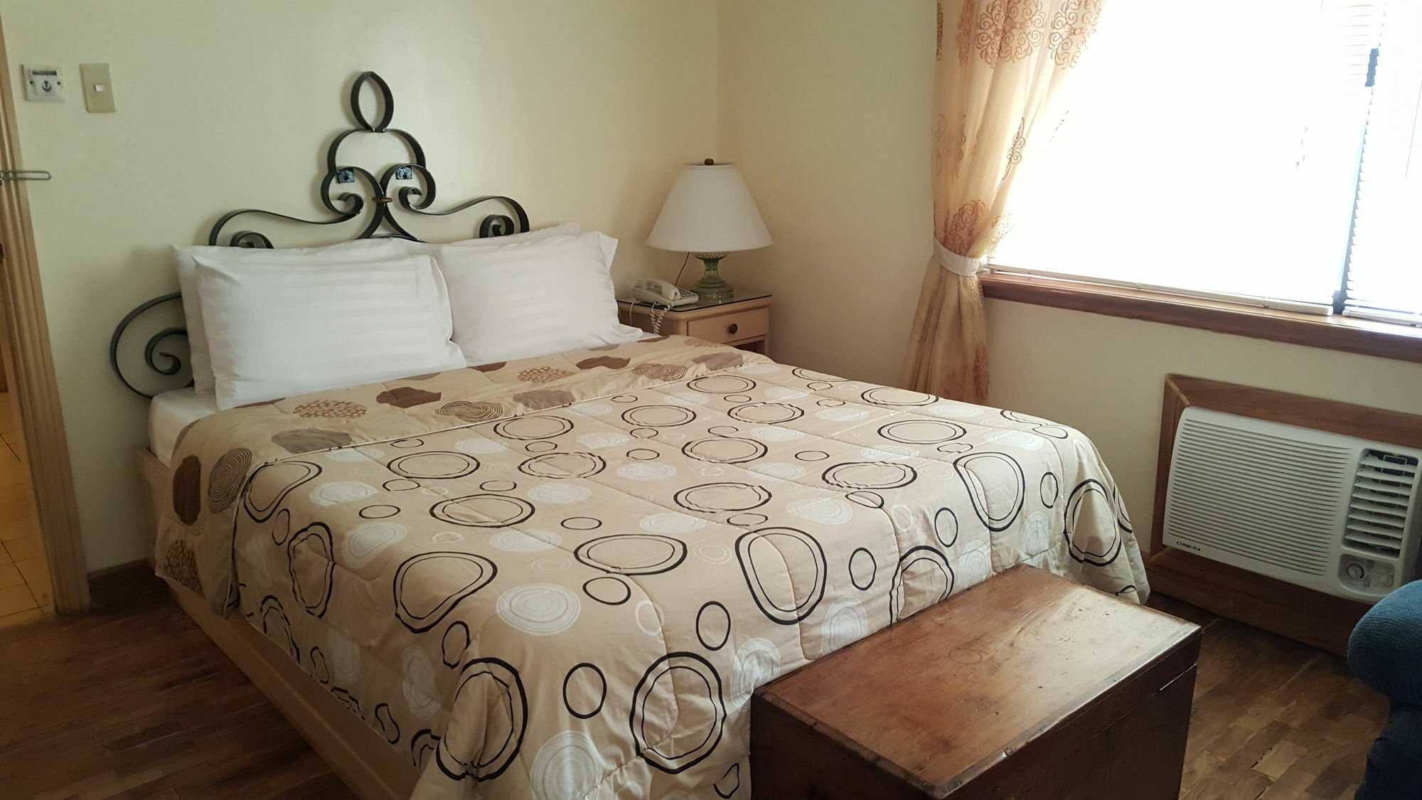 Roxas President'S Inn Ngoại thất bức ảnh