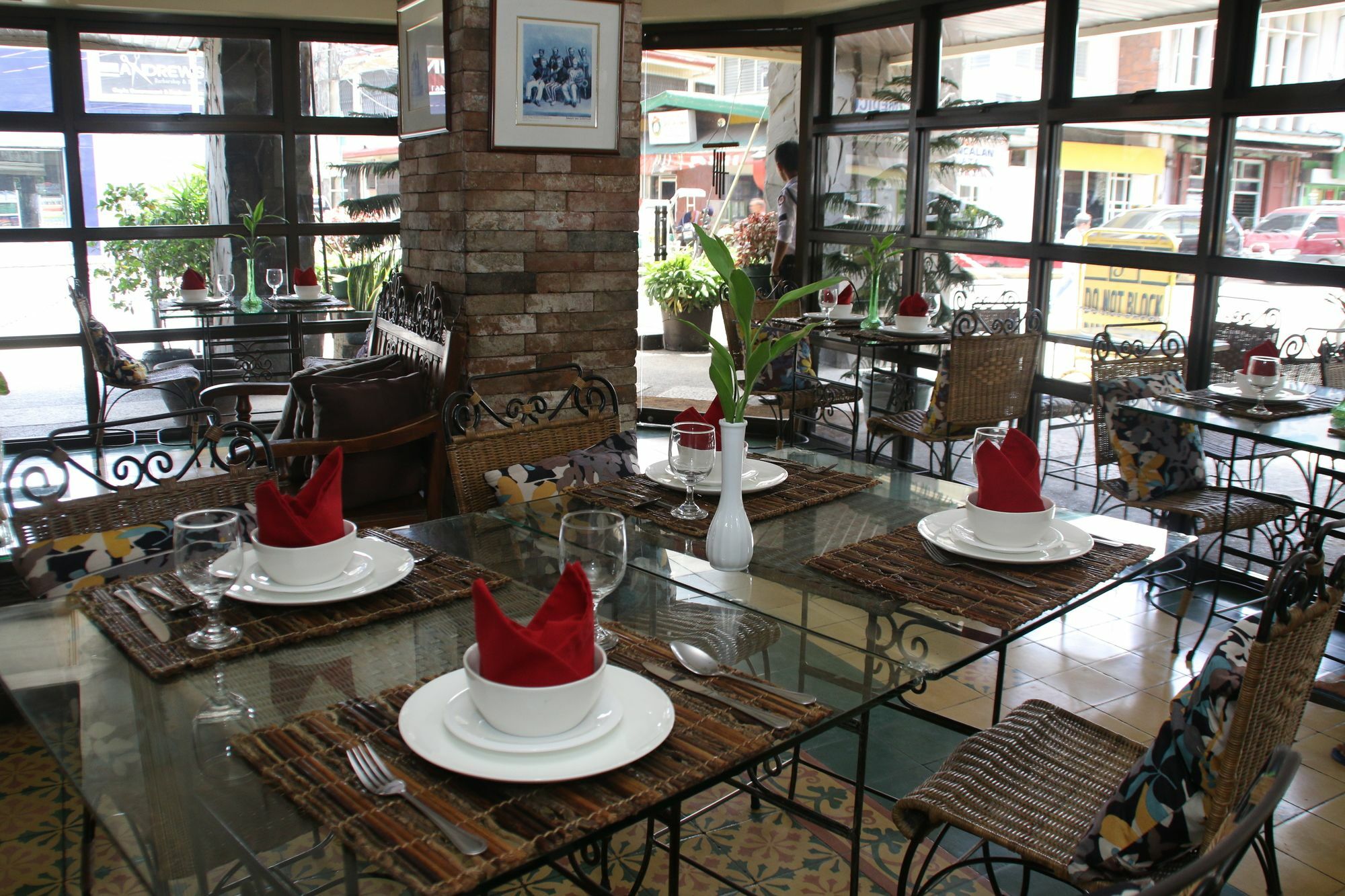 Roxas President'S Inn Ngoại thất bức ảnh